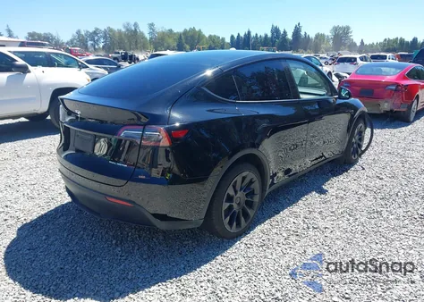 2023 Tesla Model Y Awd/Long Range Dual Motor All-Wheel Drive из США, поврежденный, VIN 7SAYGDEE5PF695827